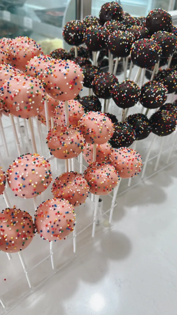 wilmington cake pops 2